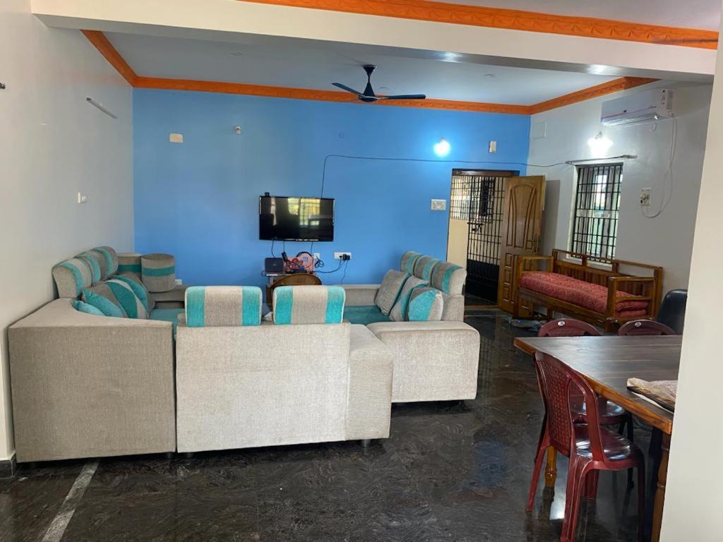 Apartment Nethra Illam *